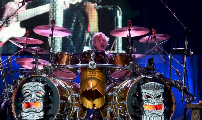 zz-top,-e-morto-il-batterista-frank-beard:-aveva-77-anni