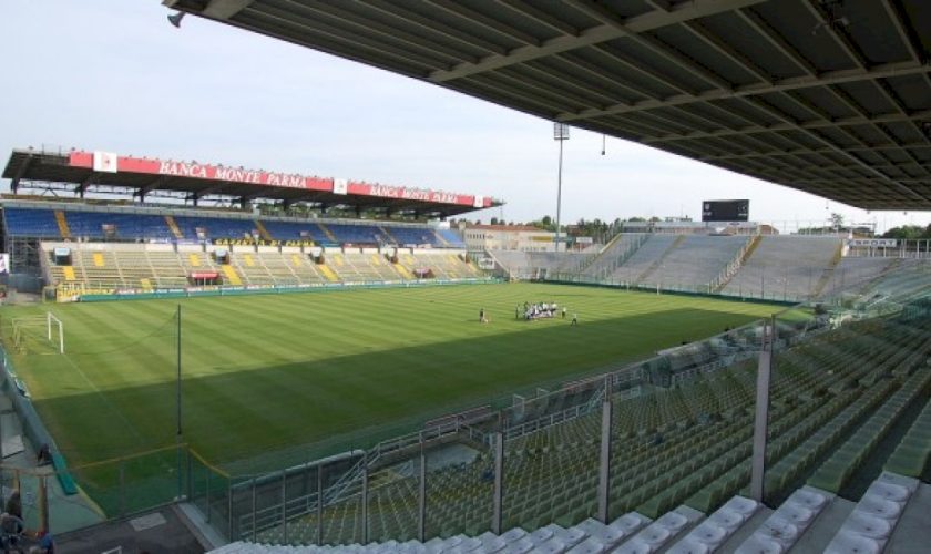 inizia-con-un-ko-il-parma-passa-il-cagliari-al-tardini-con-romano
