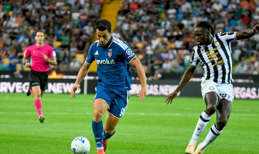 douvikas-risponde-a-kamara,-udinese-como-1-1
