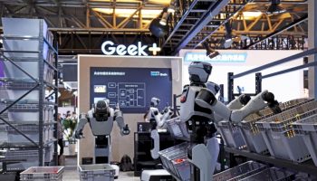 cina,-200-standard-per-lo-sviluppo-del-settore-dell’intelligenza-artificale