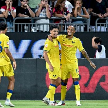 coppa-italia,-verona-agli-ottavi:-cagliari-battuto-2-1