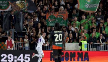 la-fiorentina-rinasce-con-vanoli-e-mastantuono,-venezia-ko-4-2