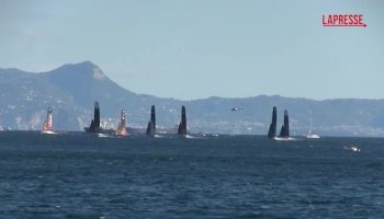 america’s-cup,-napoli-accende-il-golfo:-in-87mila-oggi-al-race-village